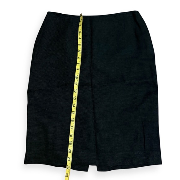 MaxMara Max Mara Black Solid Pencil Skirt Italy Size 4 Zip Stripe Pattern Linen - Picture 5 of 5